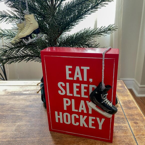 "Eat, Sleep, Hockey” Wooden Lettering Block - Picture 6 of 8